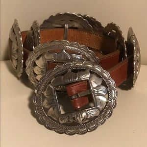 Brighton brown leather conch belt